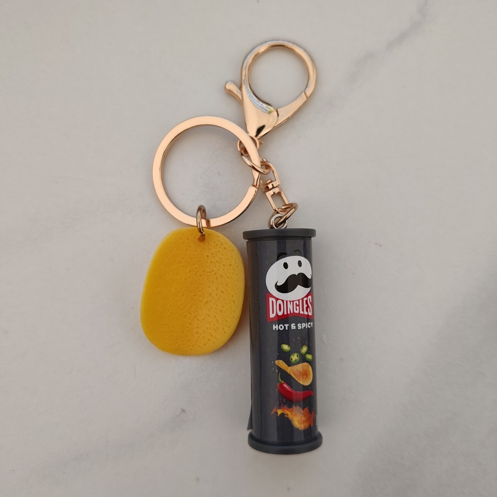 Creative Potato Chip Keychain  - مراجعة Gaming Console Keychain وسعره