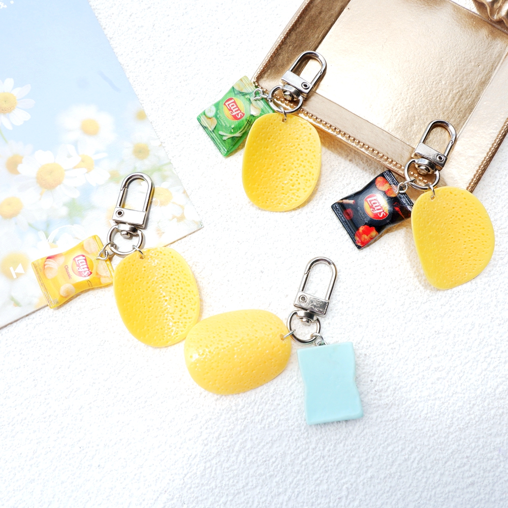 1pcs Cute Potato Chips Snacks  - مراجعة Gaming Console Keychain وسعره