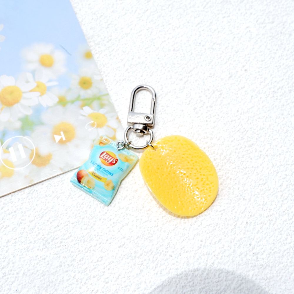 1pcs Cute Potato Chips Snacks  - مراجعة Gaming Console Keychain وسعره