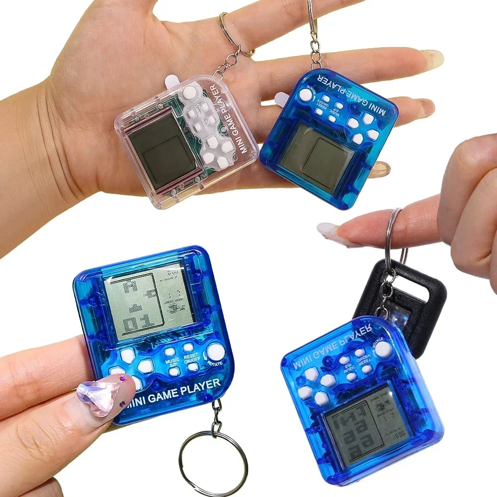 Portable Mini Handheld Game Pl - مراجعة Gaming Console Keychain وسعره
