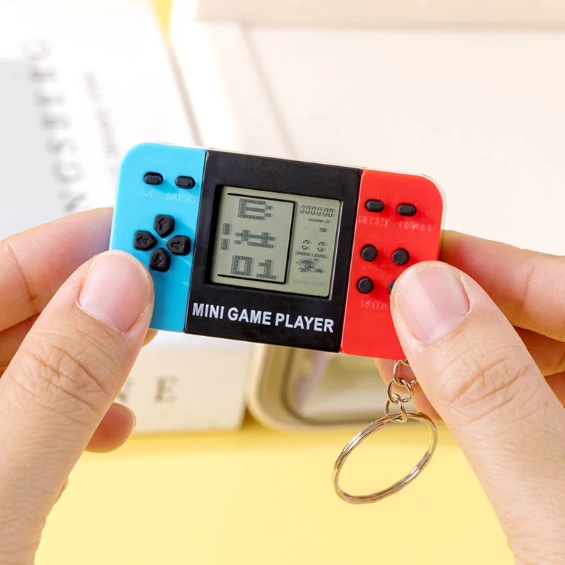Retro Classic Tetris Game Hand - مراجعة Gaming Console Keychain وسعره