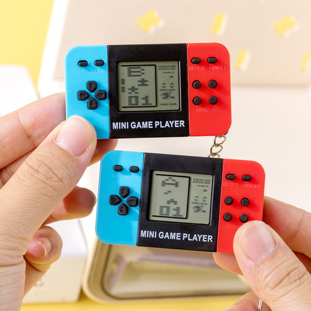 Classic Tetris Handheld Game C - مراجعة Gaming Console Keychain وسعره