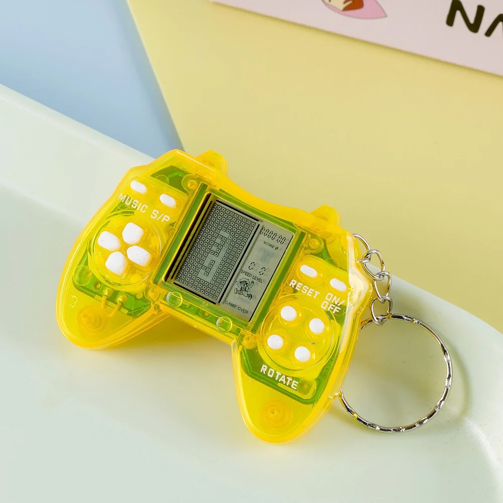 Gaming Keychain Mini Classic G - مراجعة Gaming Console Keychain وسعره